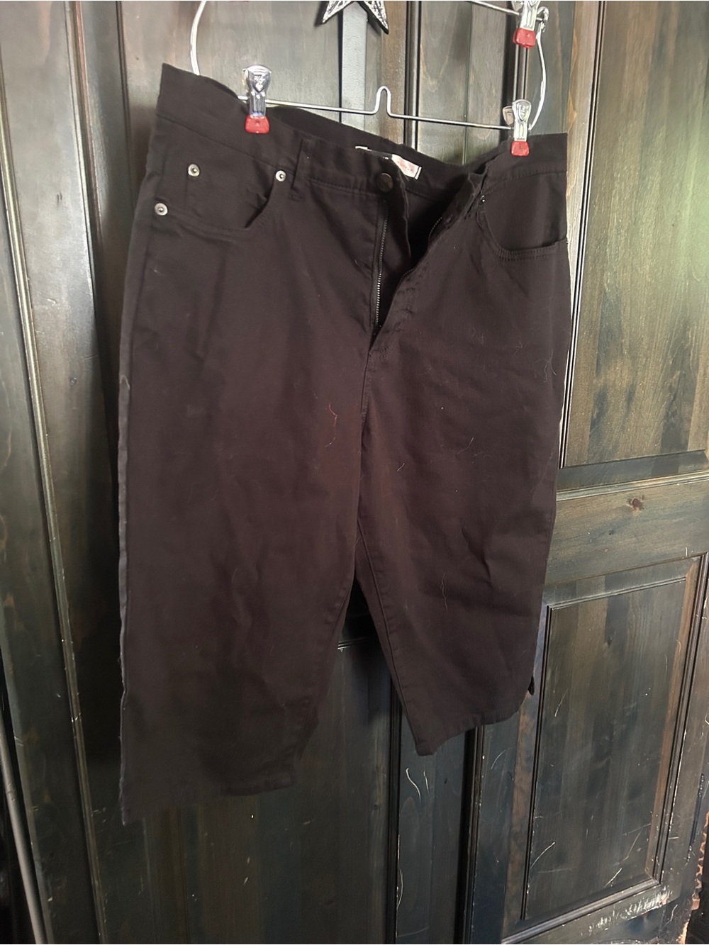 Black Women's Capris - Classic Stretch Fit
